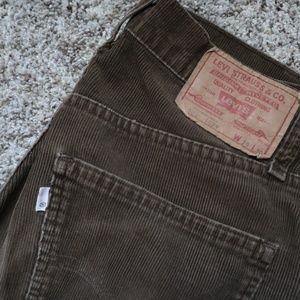 Levi 505 Corduroy Pants